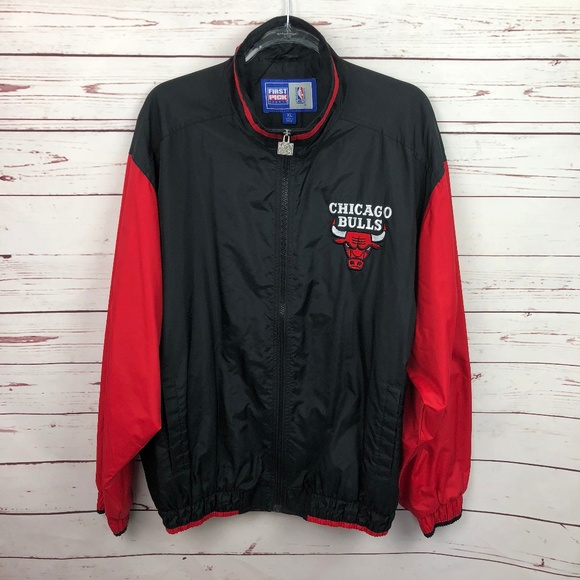 vintage chicago bulls windbreaker
